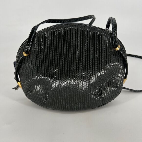 Saks Fifth Avenue Handbags - Vtg Saks‎ Fifth Avenue Handbag Green Crossbody Italy Circle Ball Patent Leather